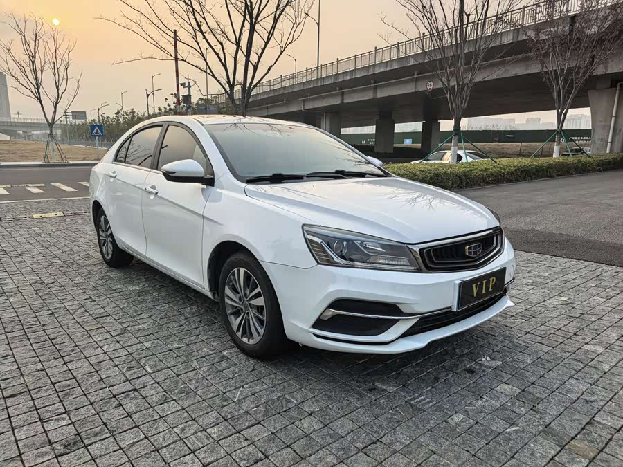 GEELY Emgrand 2018 car image #4