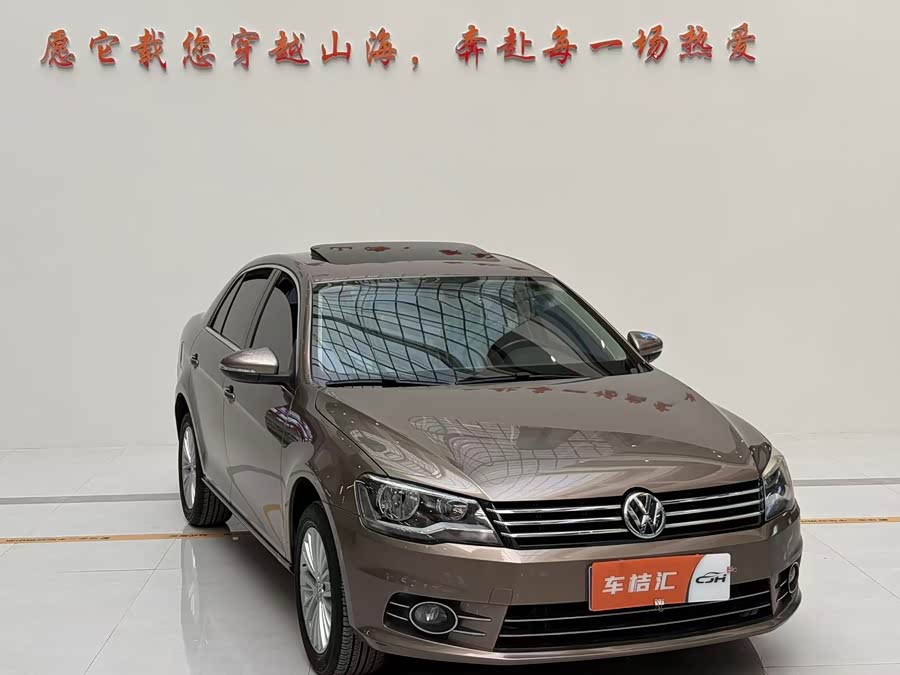 Volkswagen Bora 2015 car image #4