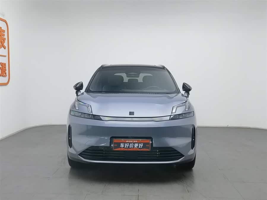 Lynk & Co 08 EM-P 2024 car image #4