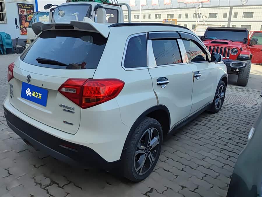 Suzuki Vitara 2018 image de voiture #4