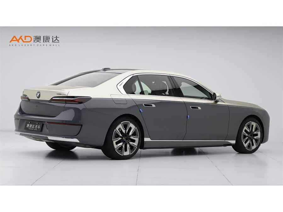 BMW i7 2023 #4 BMW i7 2023 изображение автомобиля #4