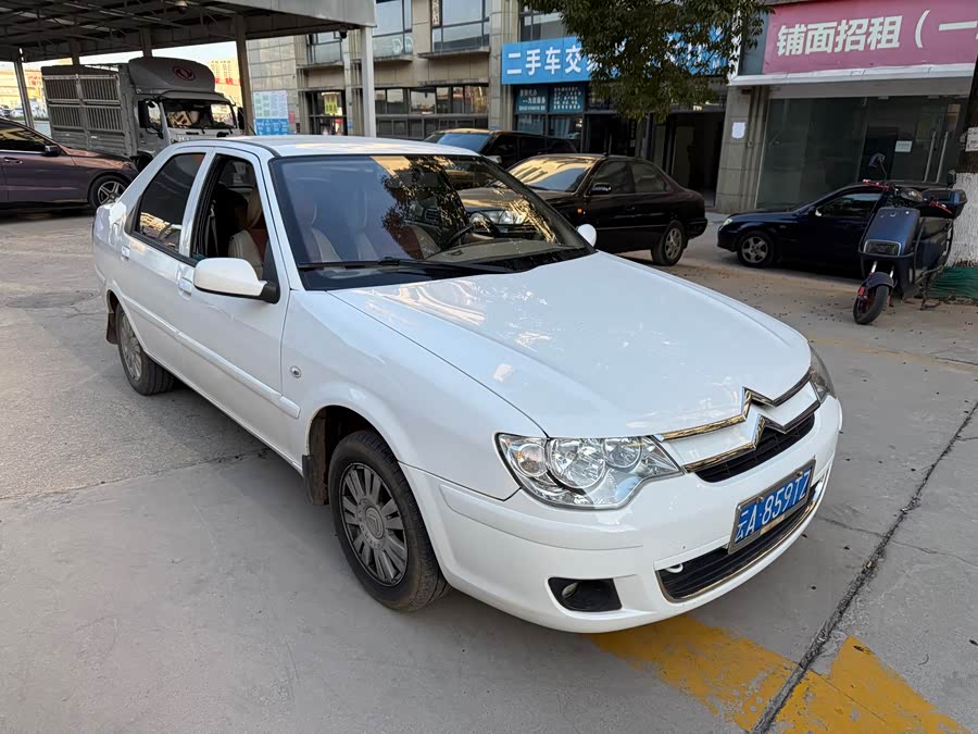 Citroen C-Elysée 2010 imagem de carro #4