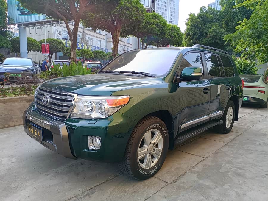 Toyota Land Cruiser 2013 immagine di auto #4