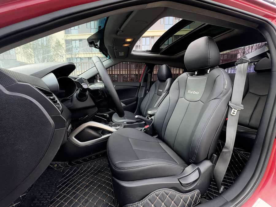 Hyundai Veloster 2012 car image #4