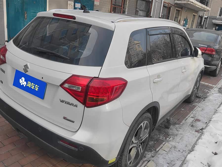 Suzuki Vitara 2015 изображение автомобиля #4