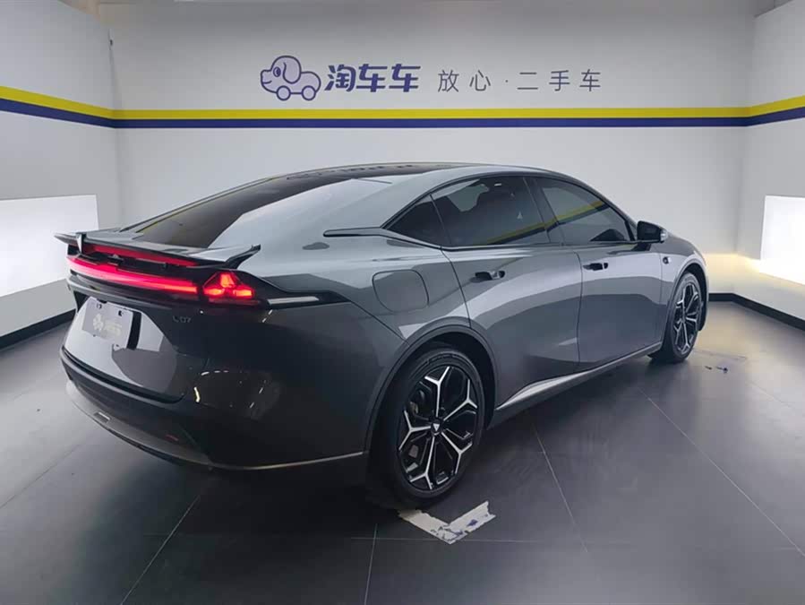 Deepal L07 2024 car image #4