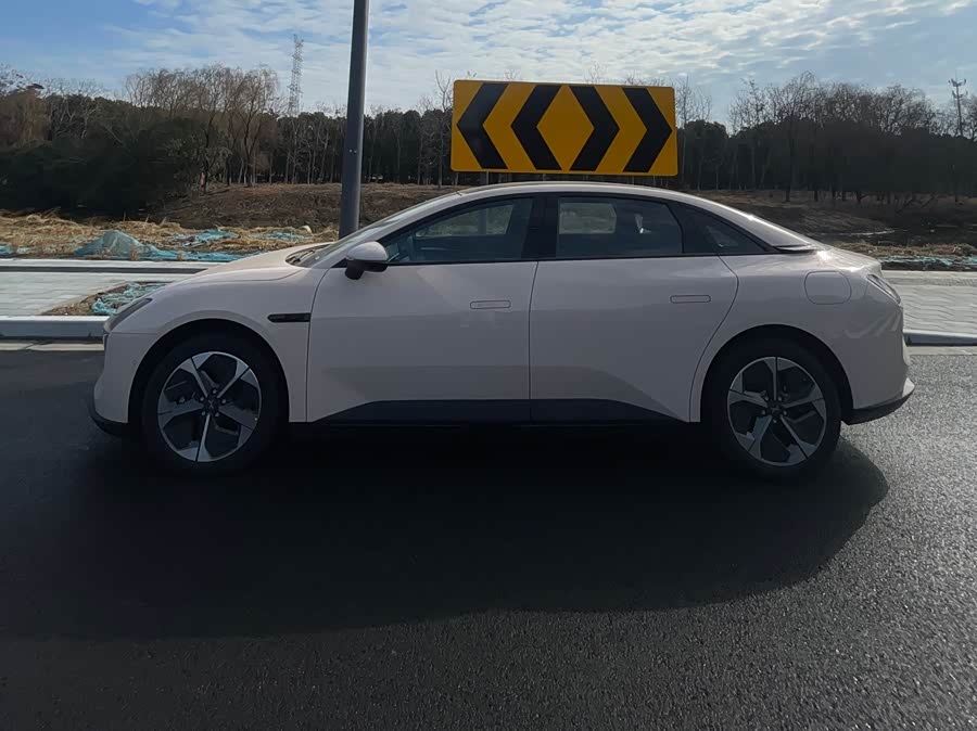 Xpeng MONA M03 2025 #4 Xpeng MONA M03 2025 imagem de carro #4