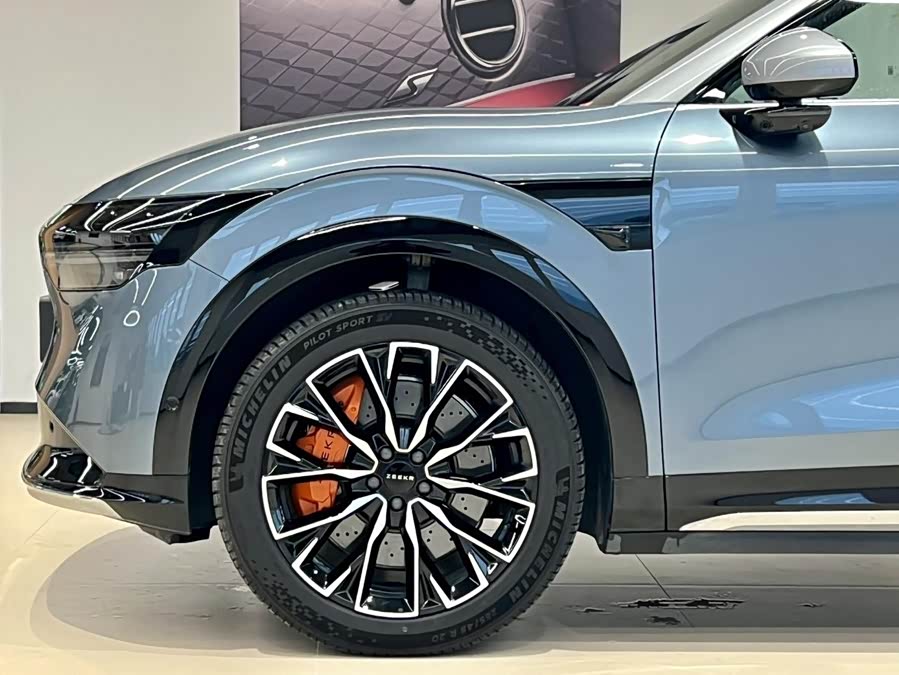 Zeekr 7X 2024 car image #4