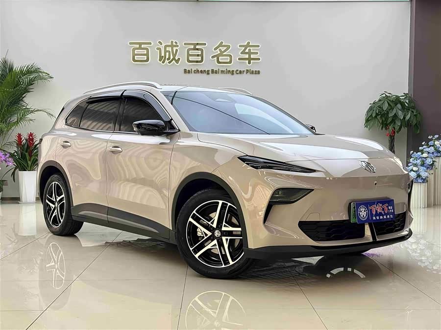 MG ES5 2025 #4 MG ES5 2025 car image #4