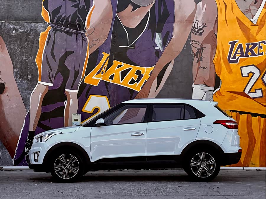 Hyundai ix25 2015 #4 Hyundai ix25 2015 car image #4