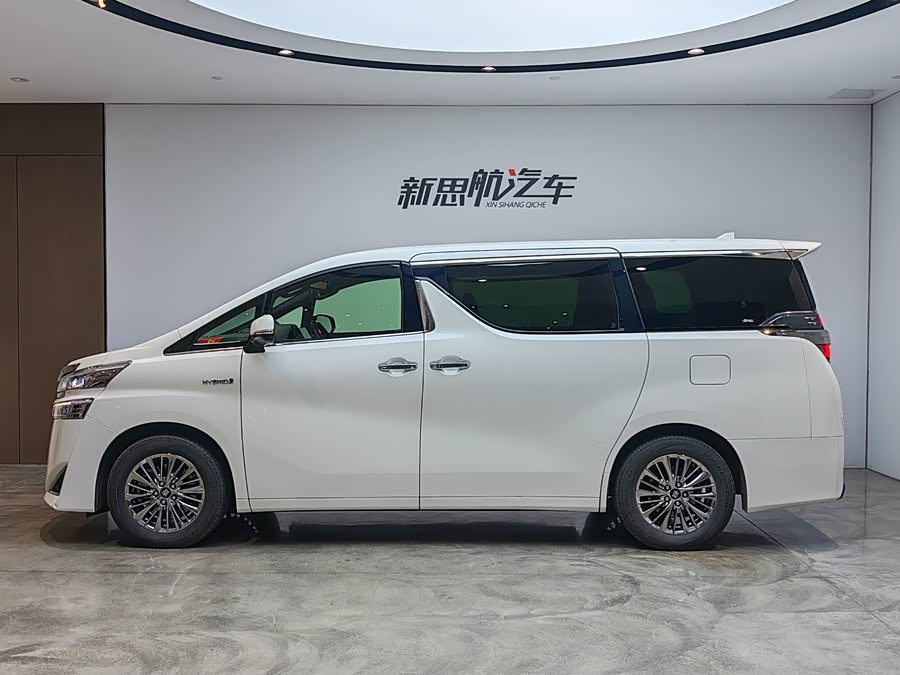 Toyota Vellfire 2022 immagine di auto #4