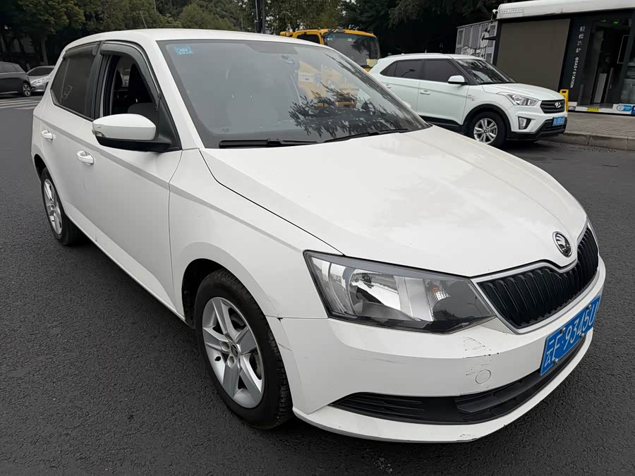 Skoda Fabia 2017 صورة سيارة #4
