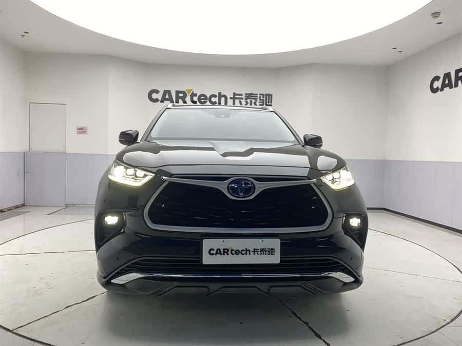 Toyota Highlander 2022 car image #4
