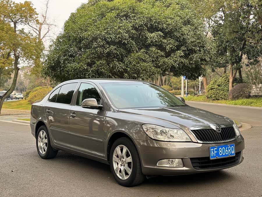 Skoda Octavia 2014 #4 Skoda Octavia 2014 car image #4