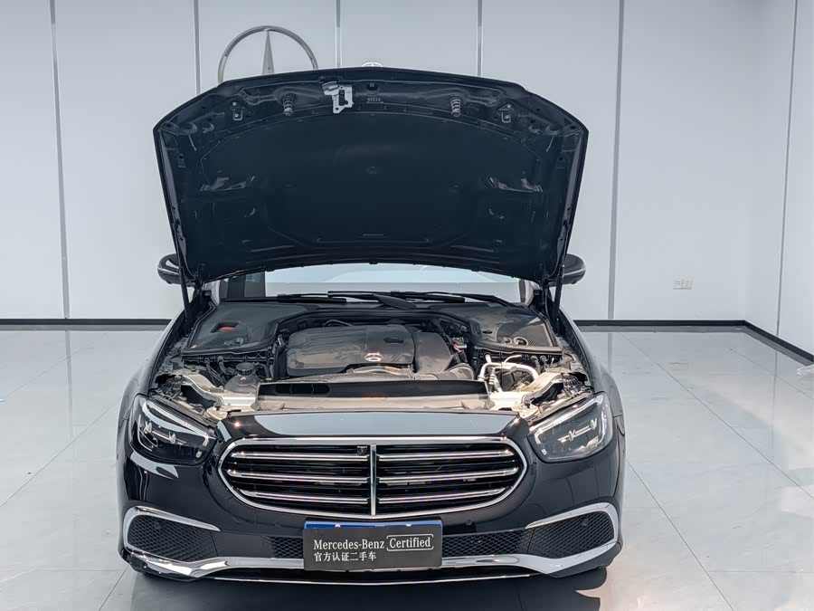 Mercedes-Benz E Class 2021 car image #4