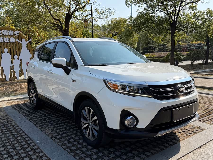GAC Trumpchi GS3 2020 #4 GAC Trumpchi GS3 2020 car image #4