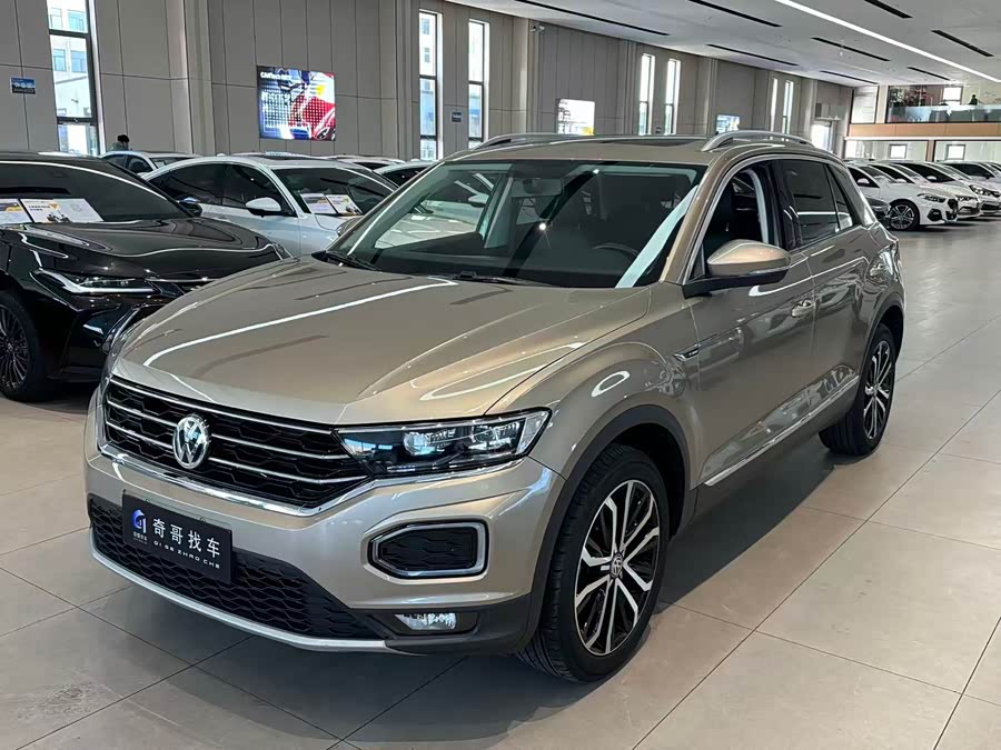 Volkswagen T-Roc 2020 car image #4
