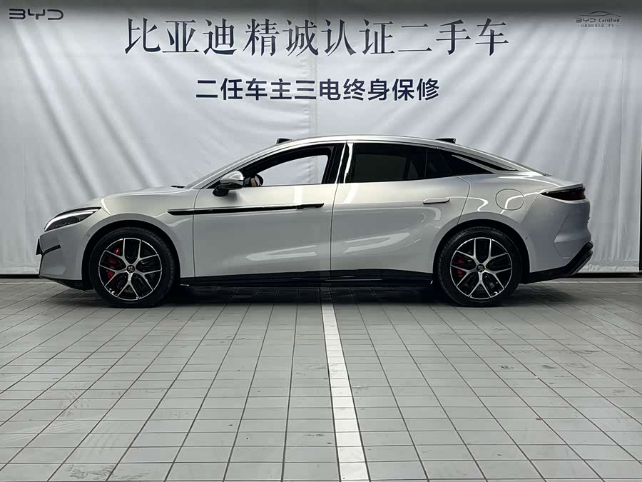 BYD HanL 2025 car image #4