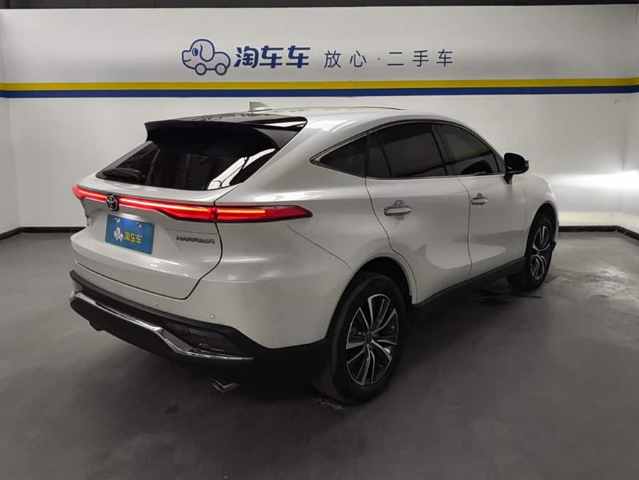 Toyota Harrier 2023 immagine di auto #4