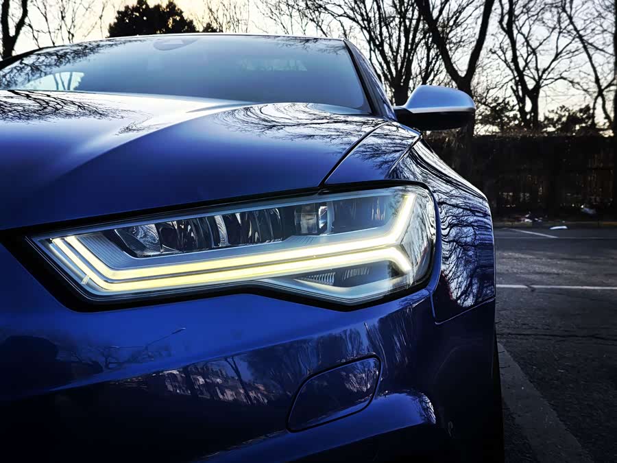 Audi RS 6 2016 صورة سيارة #4