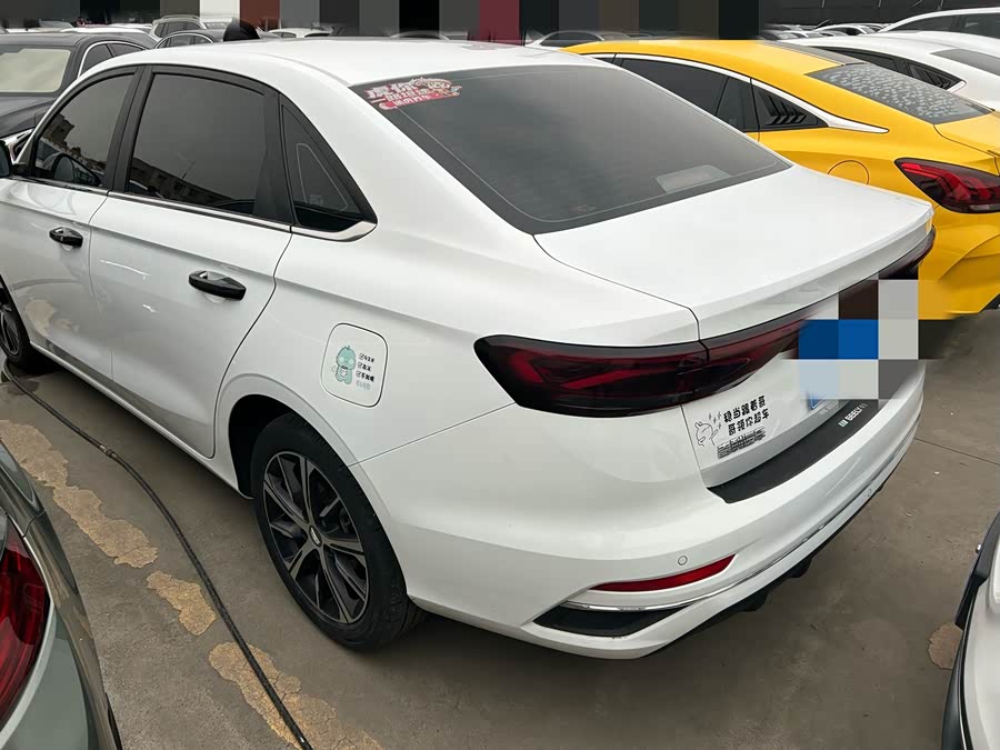 GEELY Emgrand 2022 car image #4