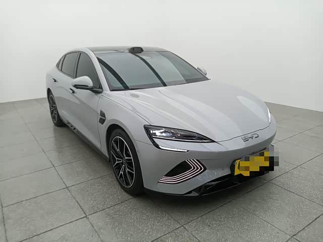 BYD Seal 2024 car image #4