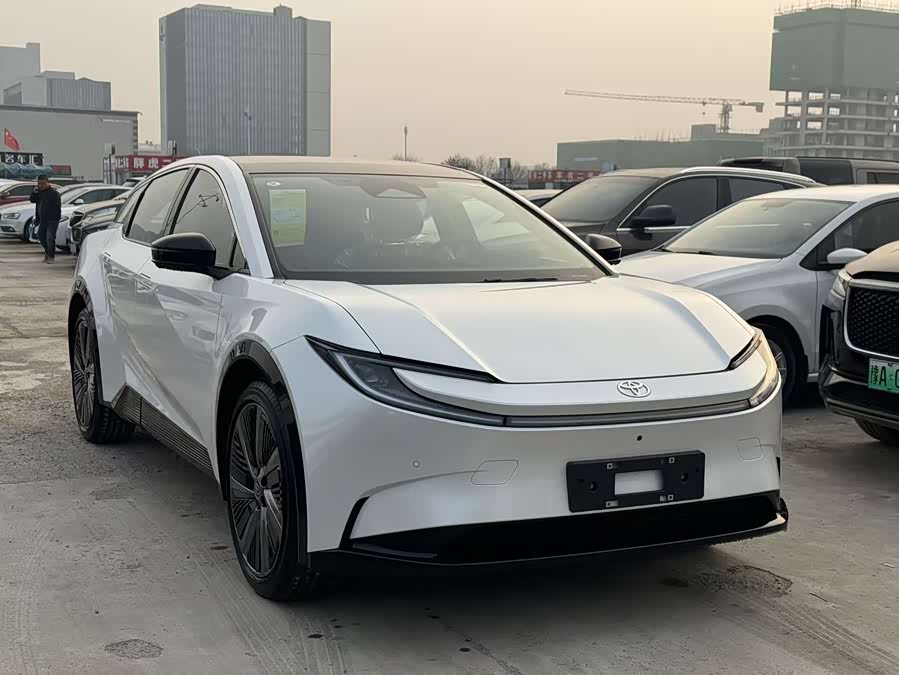 Toyota bZ5 2025 #4 Toyota bZ5 2025 imagen de coche #4