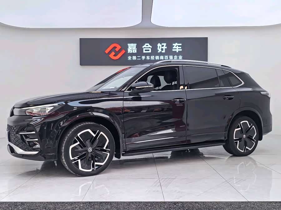 Volkswagen Tiguan L 2024 car image #4