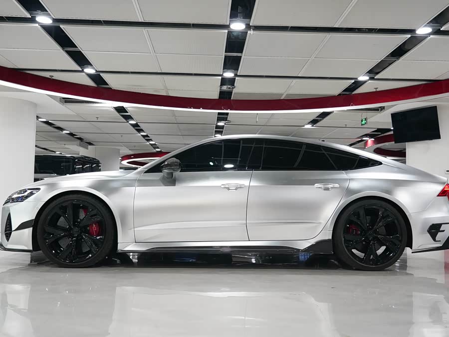 Audi RS 7 2021 car image #4