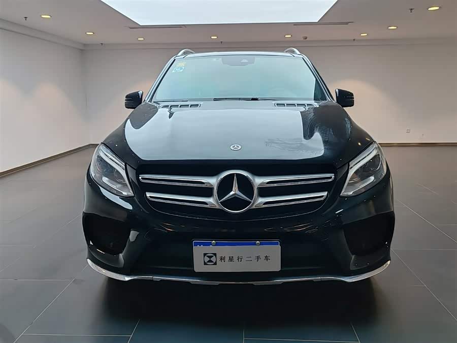 Mercedes-Benz GLE Class 2018 #4 Mercedes-Benz GLE Class 2018 car image #4