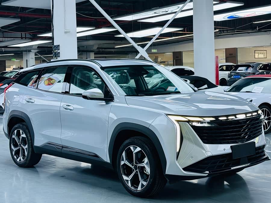 GEELY Boyue L 2025 car image #4