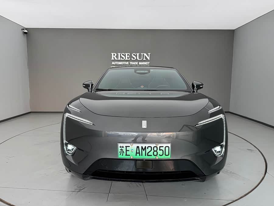 Avatr 11 2023 #4 Avatr 11 2023 car image #4