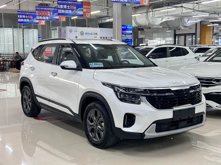 Kia Seltos 2023 immagine di auto #4