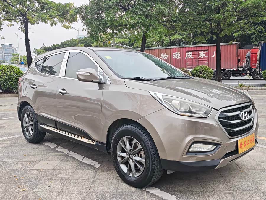 Hyundai ix35 2013 car image #4