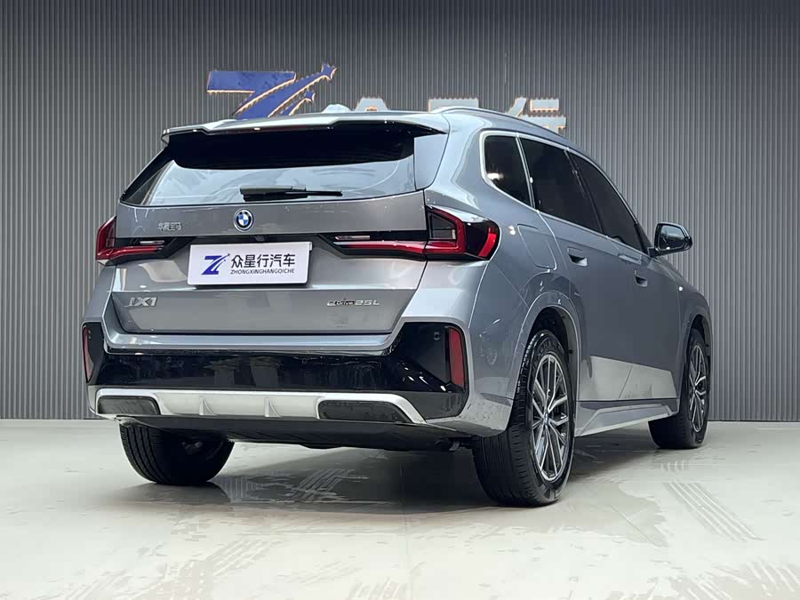 BMW iX1 2024 #4 BMW iX1 2024 car image #4