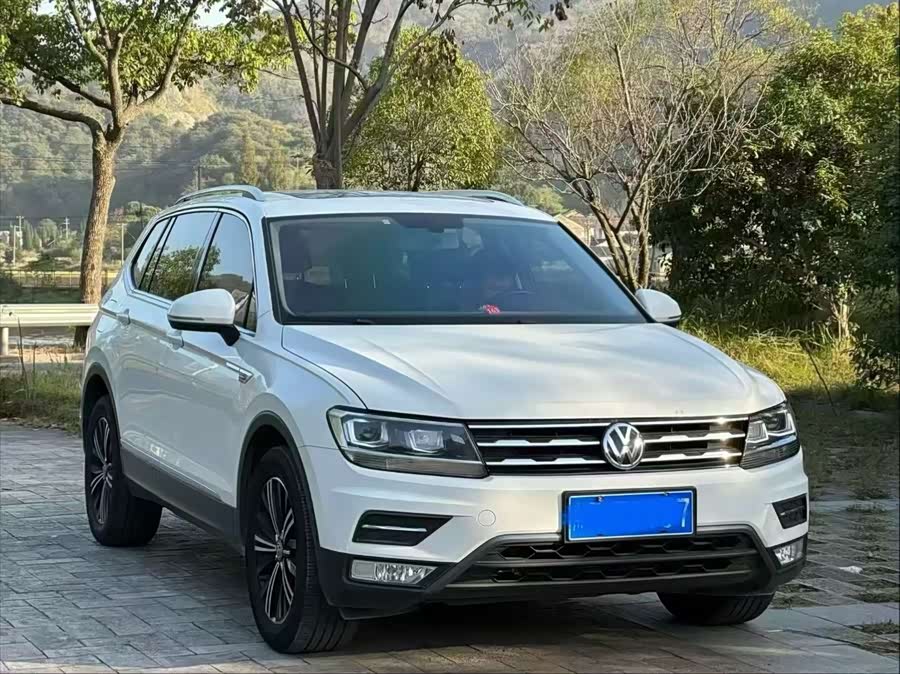 Volkswagen Tiguan L 2019 #4 Volkswagen Tiguan L 2019 immagine di auto #4