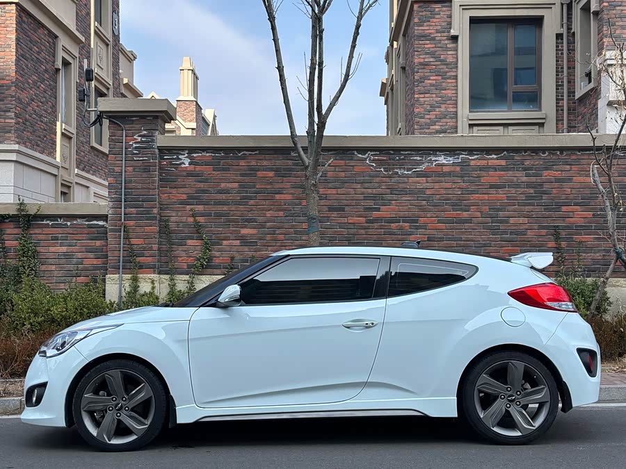 Hyundai Veloster 2014 #4 Hyundai Veloster 2014 car image #4