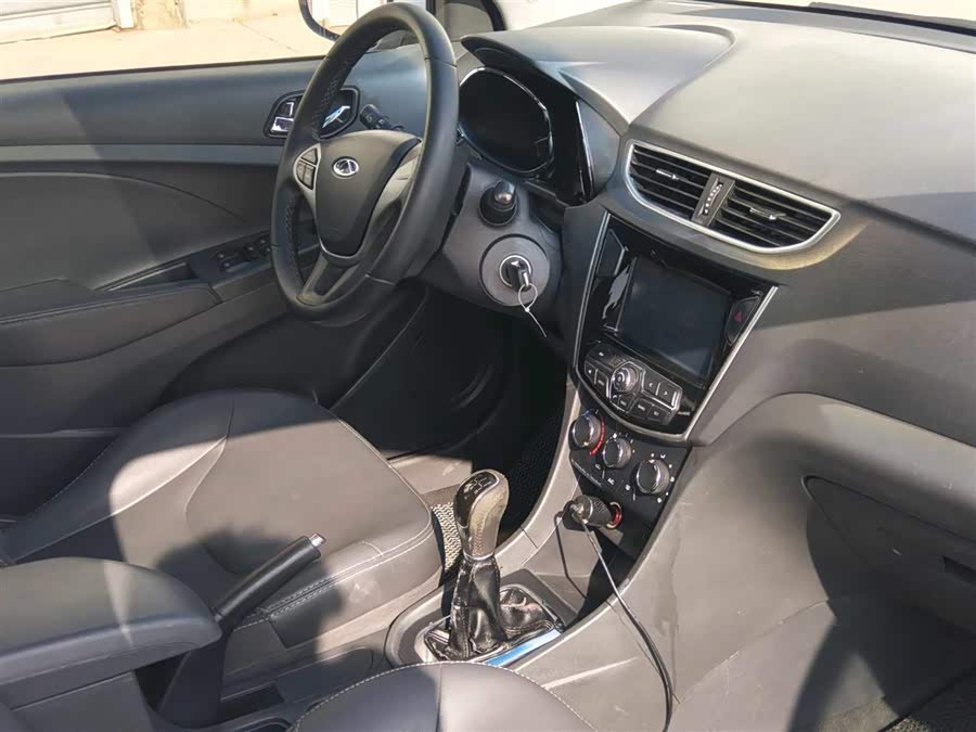 Chery Arrizo 3 2015 car image #4