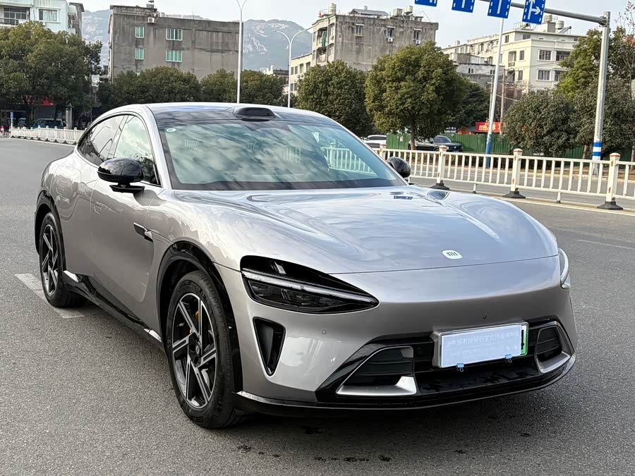 MI YU7 2025 image de voiture #4