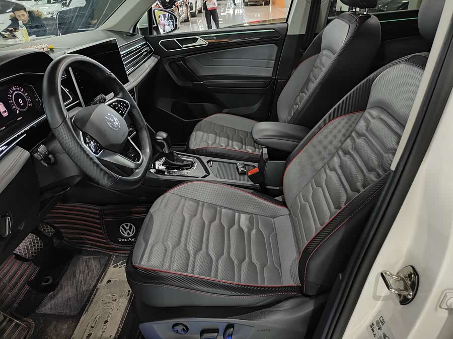 Volkswagen Tiguan L New Energy 2022 изображение автомобиля #4