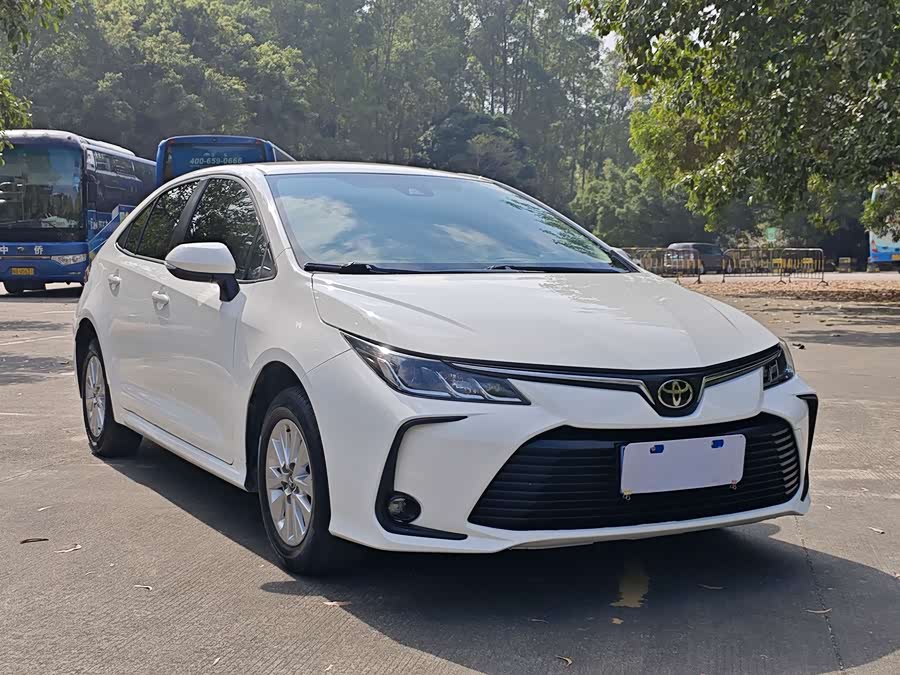 Toyota Corolla 2022 immagine di auto #4