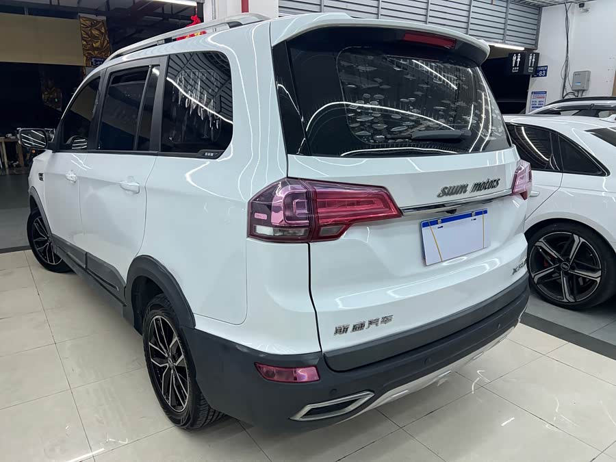 SWM斯威汽车 SWM斯威X3 2018 #4 SWM斯威汽车 SWM斯威X3 2018 汽车图片 #4