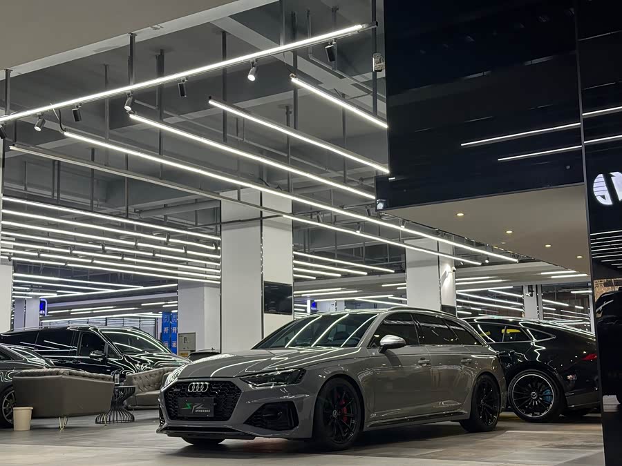 Audi RS 4 2022 #4 Audi RS 4 2022 immagine di auto #4