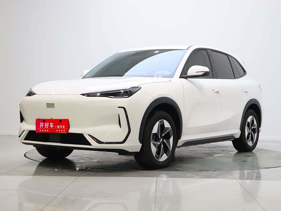 GEELY 2025 #4 GEELY 2025 car image #4