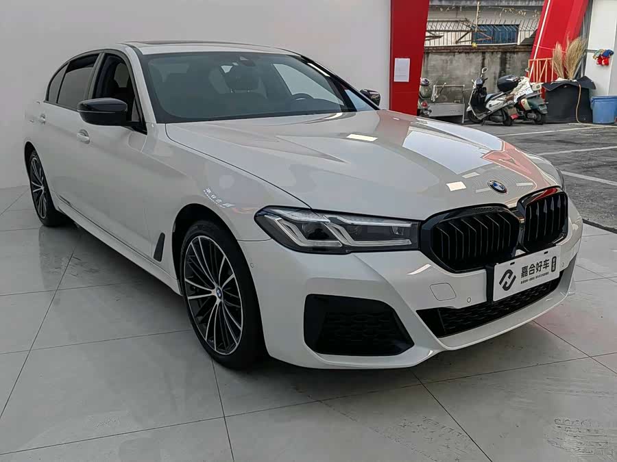 BMW 5 Series 2022 car image #4