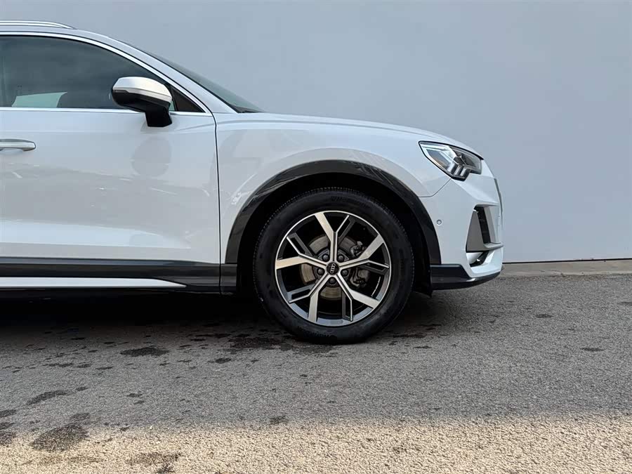 Audi Q3 2024 #4 Audi Q3 2024 car image #4