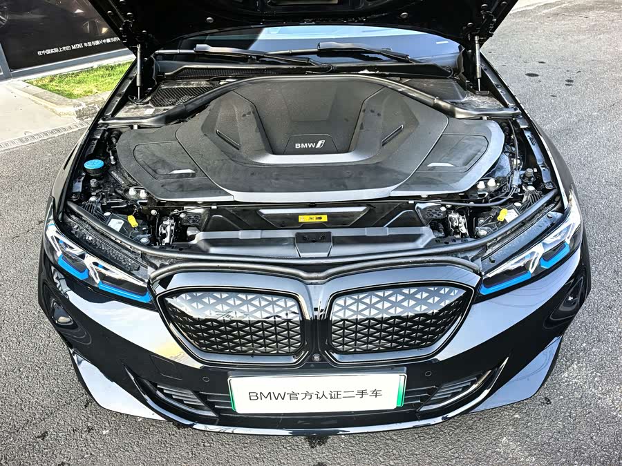 BMW i3 2024 immagine di auto #4