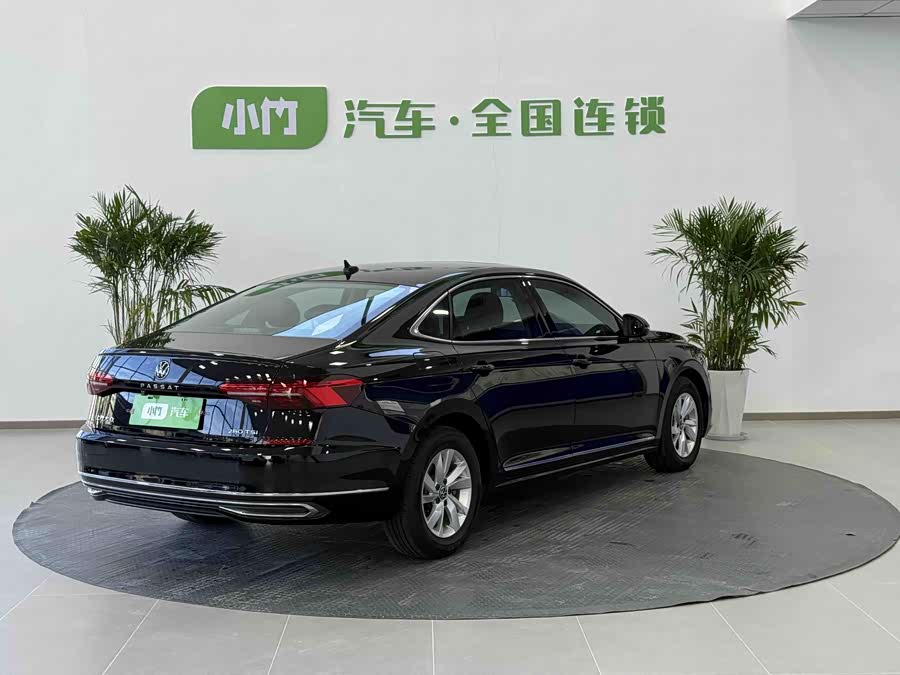 Volkswagen Passat 2021 car image #4