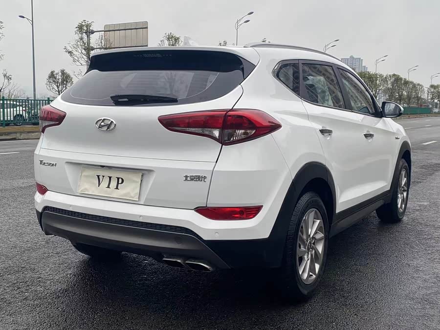 Hyundai Tucson 2015 #4 Hyundai Tucson 2015 car image #4