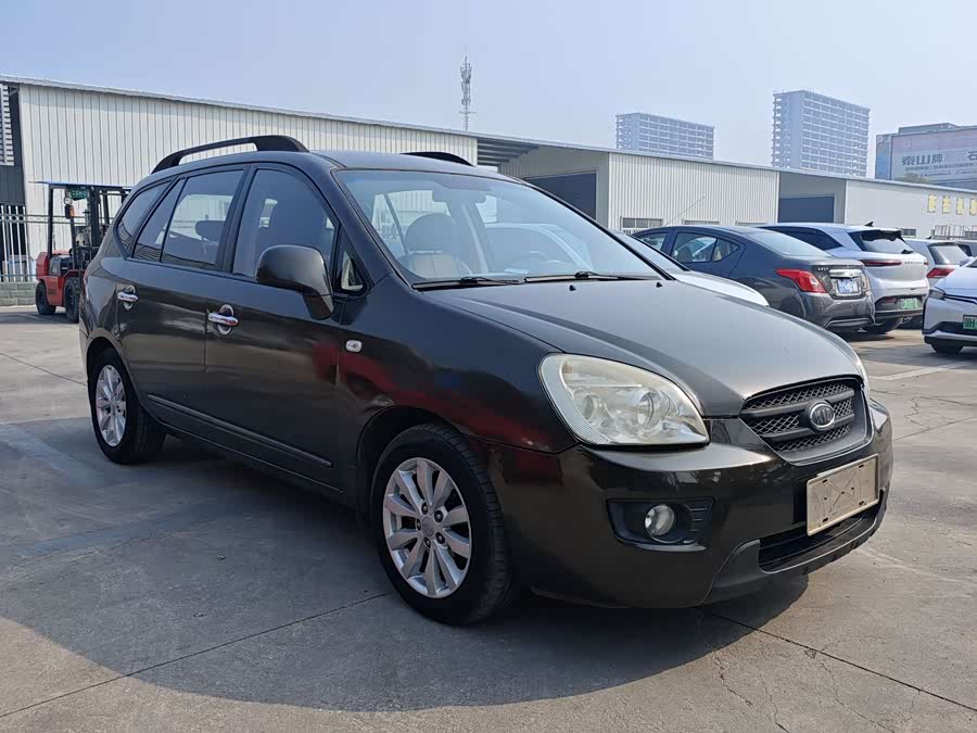 起亚 佳乐 2010 汽车图片 #4